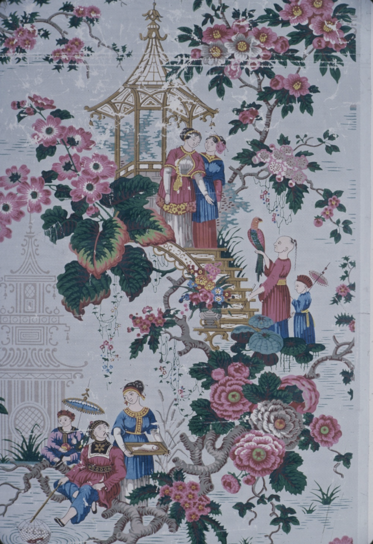 Pepier peint chinoiserie scène pavillon, silhouette et éléments floraux
